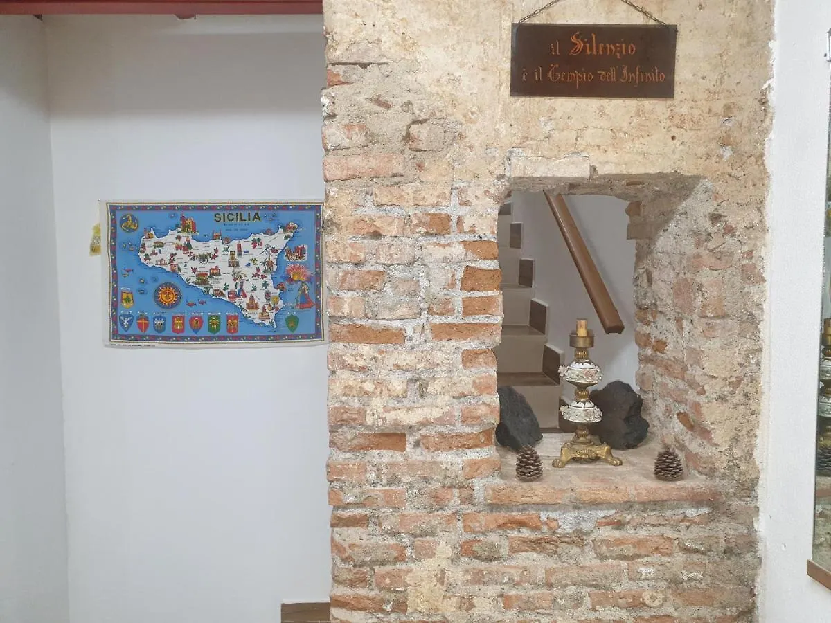 Sicily House Soprano Apartman Santo Stefano di Briga